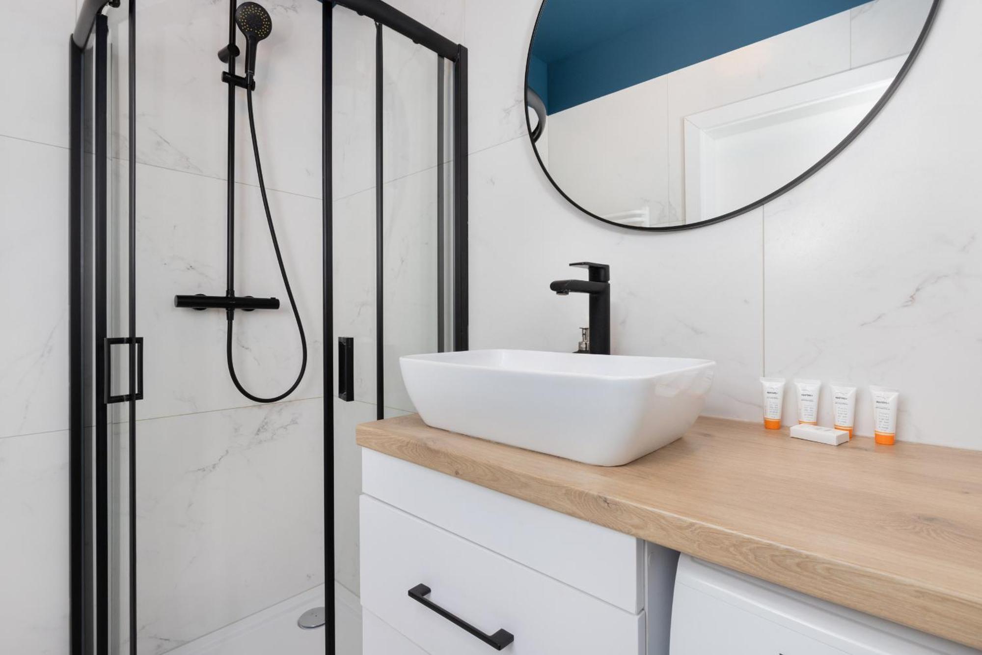 Studio Fahrenheit In Central Gdansk By Noclegi Renters ภายนอก รูปภาพ